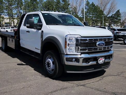 New 2025 Ford F550 4x4 SuperCab Super Duty image 14