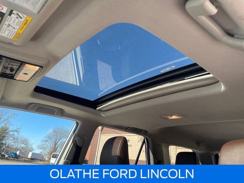 Used 2019 Toyota 4Runner Limited image 16