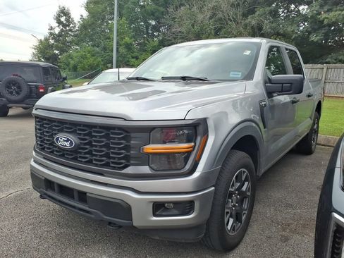 Used 2025 Ford F150 STX w/ Equipment Group 200A AWD/4WD image 5