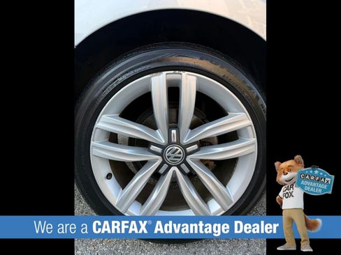 Used 2017 Volkswagen Passat 1.8T SEL Premium image 6