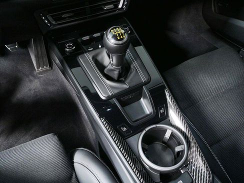 Used 2023 Porsche 911 GT3 RWD image 18