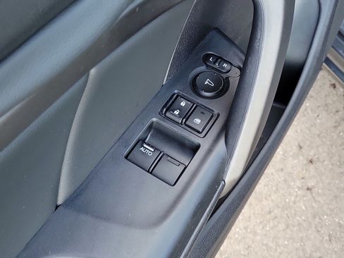 Used 2012 Honda Accord LX-S image 14
