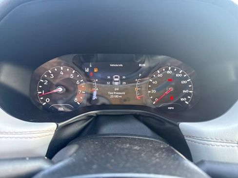 Used 2024 Jeep Compass Limited AWD/4WD image 16