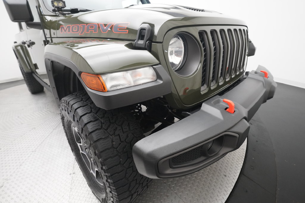 Used 2022 Jeep Gladiator Mojave w/ Cold Weather Group AWD/4WD image 21