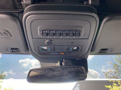 Used 2024 Ford Bronco Outer Banks image 44