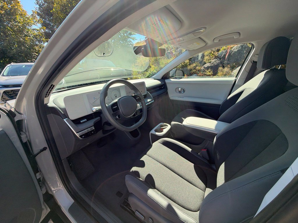 Certified 2024 Hyundai Ioniq 5 SEL AWD/4WD image 16