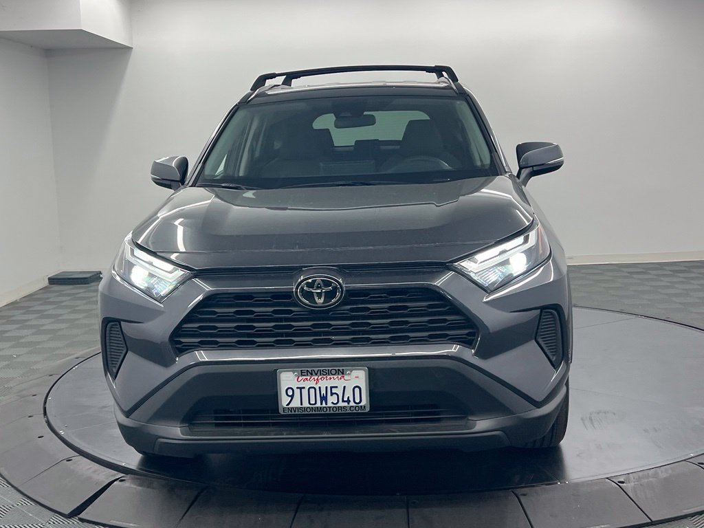 Used 2025 Toyota RAV4 XLE FWD image 4