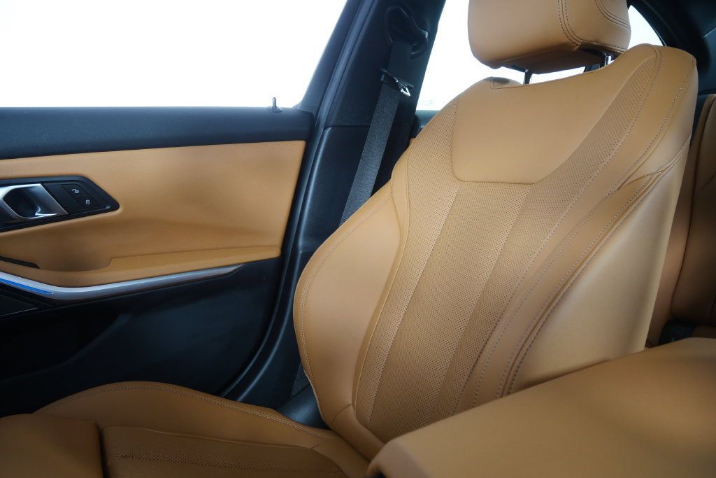 Used 2026 BMW M340i RWD image 24