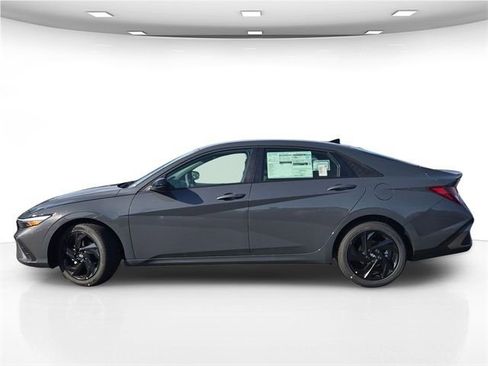 New 2026 Hyundai Elantra Sport FWD image 5