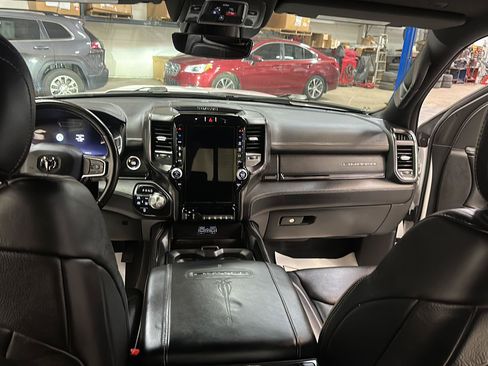 Used 2023 RAM 1500 Limited w/ Body Color Bumper Group AWD/4WD image 29