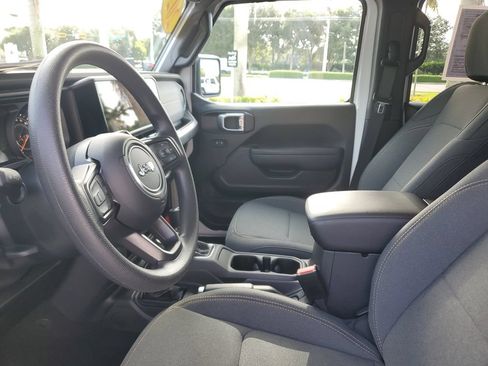 Used 2026 Jeep Wrangler Unlimited Sport AWD/4WD image 22