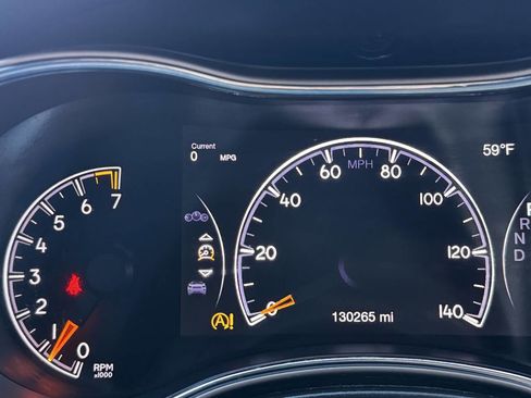 Used 2016 Jeep Grand Cherokee Laredo 75th Anniversary image 21