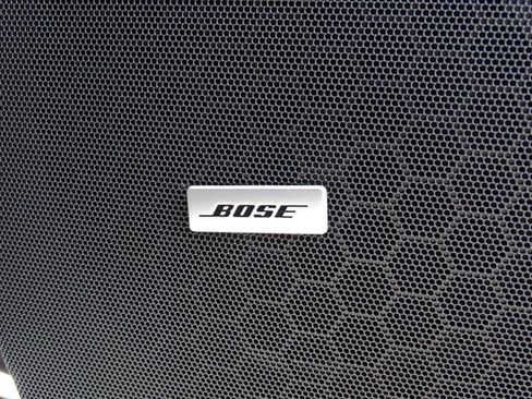 New 2025 Cadillac XT5 Luxury image 10