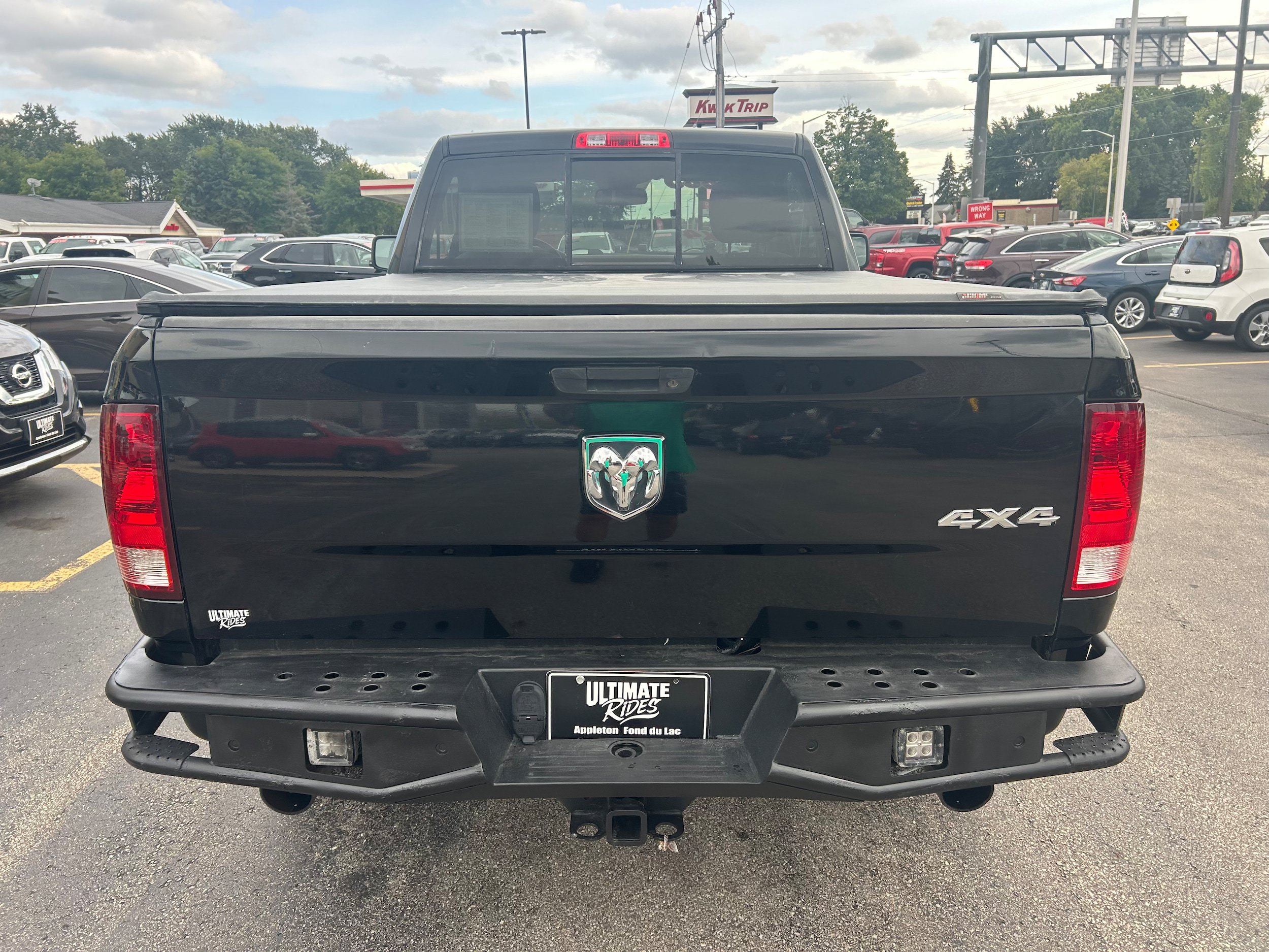 Used 2013 RAM 1500 Express AWD/4WD image 4