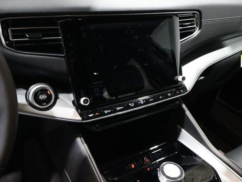 New 2026 Jeep Grand Wagoneer L 4WD image 20