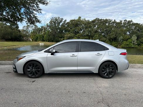 Certified 2023 Toyota Corolla SE image 2