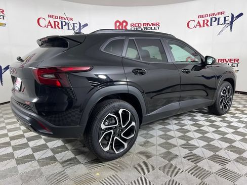 New 2026 Chevrolet Trax RS w/ Driver Confidence Package FWD image 7