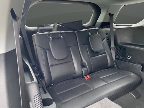 Certified 2023 Ford Explorer XLT w/ Equipment Group 202A image 31