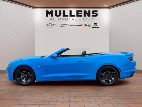 Used 2023 Chevrolet Camaro LT w/ RS Package RWD image 8