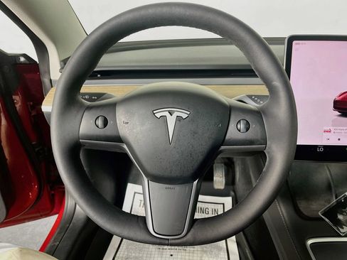 Used 2023 Tesla Model 3 Standard Range RWD image 13