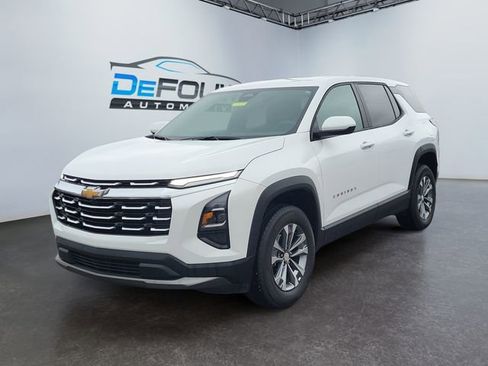 Used 2026 Chevrolet Equinox LT image 7