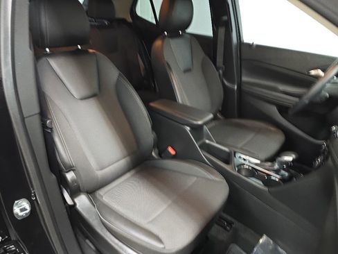 Used 2023 Buick Encore GX Select w/ Sport Touring Package AWD/4WD image 14