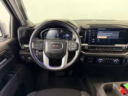 Used 2023 GMC Sierra 1500 SLE AWD/4WD image 12