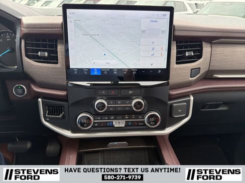 Used 2024 Ford Expedition Limited RWD image 25