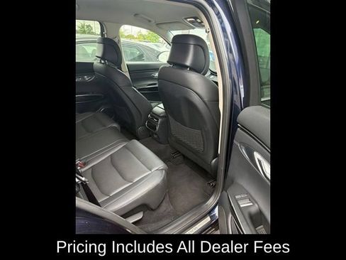 Used 2025 Genesis GV70 2.5T AWD/4WD image 8