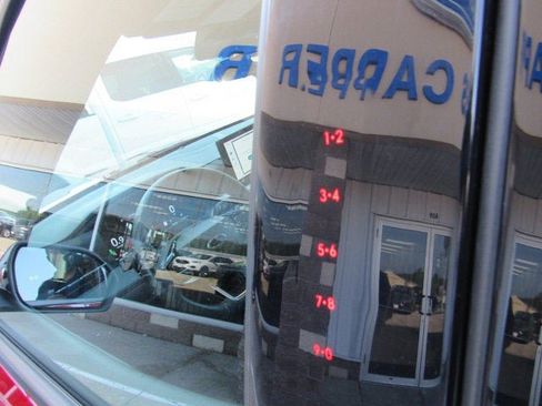 Used 2025 Ford Explorer ST-Line AWD/4WD image 44
