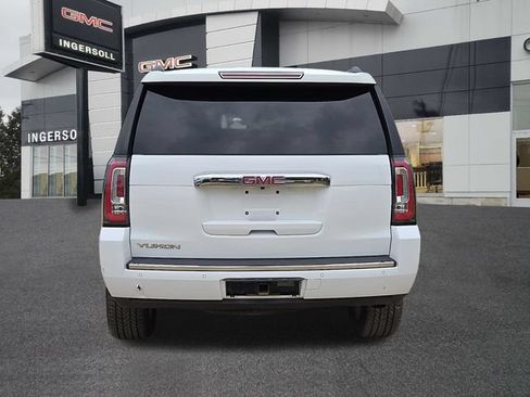 Used 2019 GMC Yukon Denali w/ Open Road Package AWD/4WD image 28