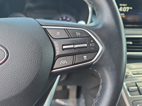 Used 2023 Hyundai Santa Fe SEL FWD image 17