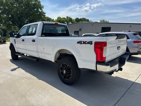 Used 2018 Ford F350 XL AWD/4WD image 2