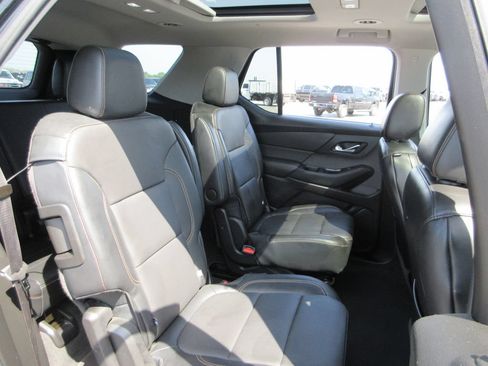 Certified 2019 Chevrolet Traverse Premier w/ Redline Edition AWD/4WD image 27