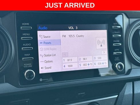 Used 2023 Toyota Tacoma SR RWD image 17