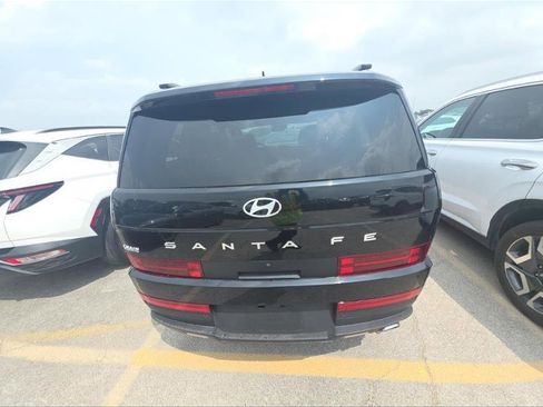 Used 2025 Hyundai Santa Fe SEL FWD image 10