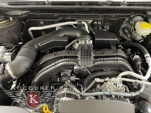 Used 2025 Subaru Outback Limited image 24