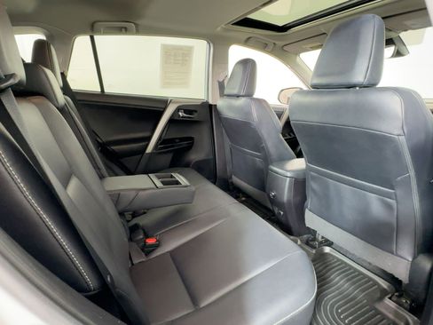 Used 2018 Toyota RAV4 Limited w/ Advanced Technology Package image 29