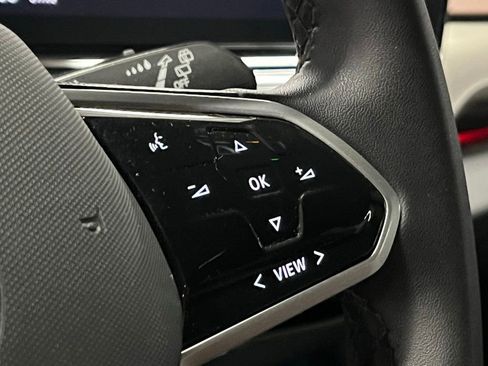Certified 2023 Volkswagen ID.4 Pro image 27