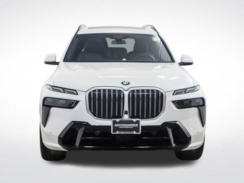 Used 2023 BMW X7 xDrive40i w/ Executive Package AWD/4WD image 8