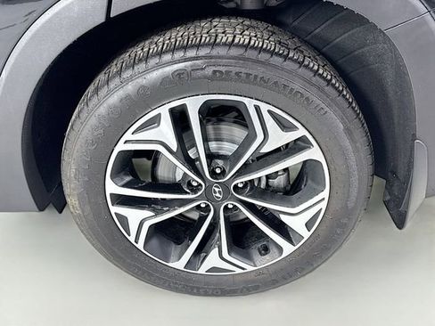 Used 2019 Hyundai Santa Fe FWD image 32