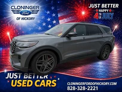 Used 2025 Ford Explorer ST