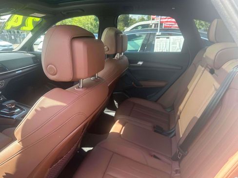 Used 2024 Audi Q5 e Premium Plus image 9