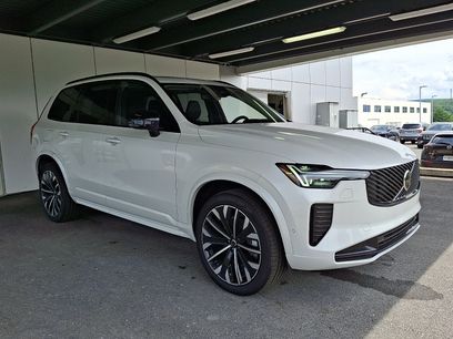 New 2026 Volvo XC90 B6 Ultra w/ Protection Package Premier