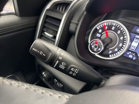 Used 2019 RAM 1500 Laramie image 35