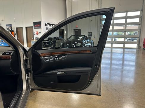 Used 2007 Mercedes-Benz S 550 image 39