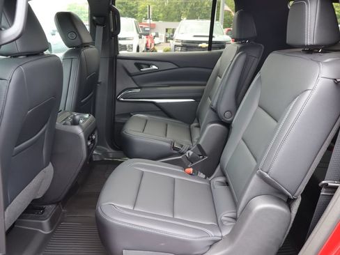 New 2026 Chevrolet Traverse LT w/ Midnight/Sport Edition AWD/4WD image 20