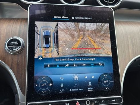 Used 2023 Mercedes-Benz GLC 300 4MATIC image 7