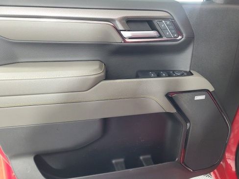 Used 2024 Chevrolet Silverado 1500 ZR2 w/ Technology Package image 18