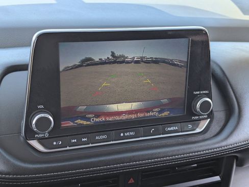 Certified 2026 Nissan Rogue SV FWD image 26